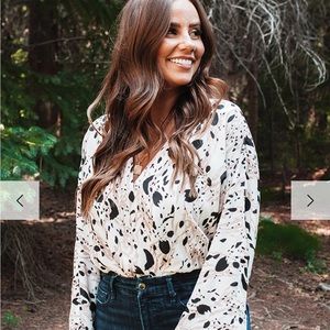 Buddy love ARIANA KIMONO SLEEVE BODYSUIT - MADAGASCAR